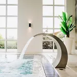 Hotell Der Valk 4*