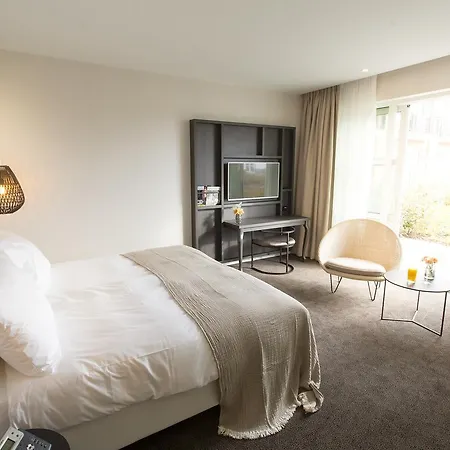Hotel Der Valk 4*